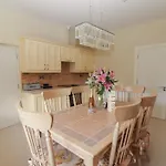 Killelton Cottage Σπίτι διακοπών Killelton